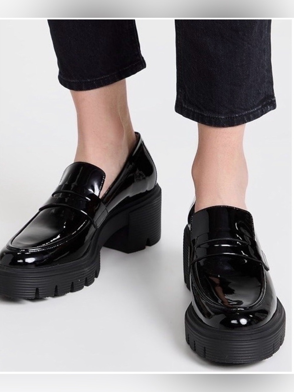 Stuart Weitzman Soho Loafers 10 Black Patent Leather Chunky Lug Sole Platform